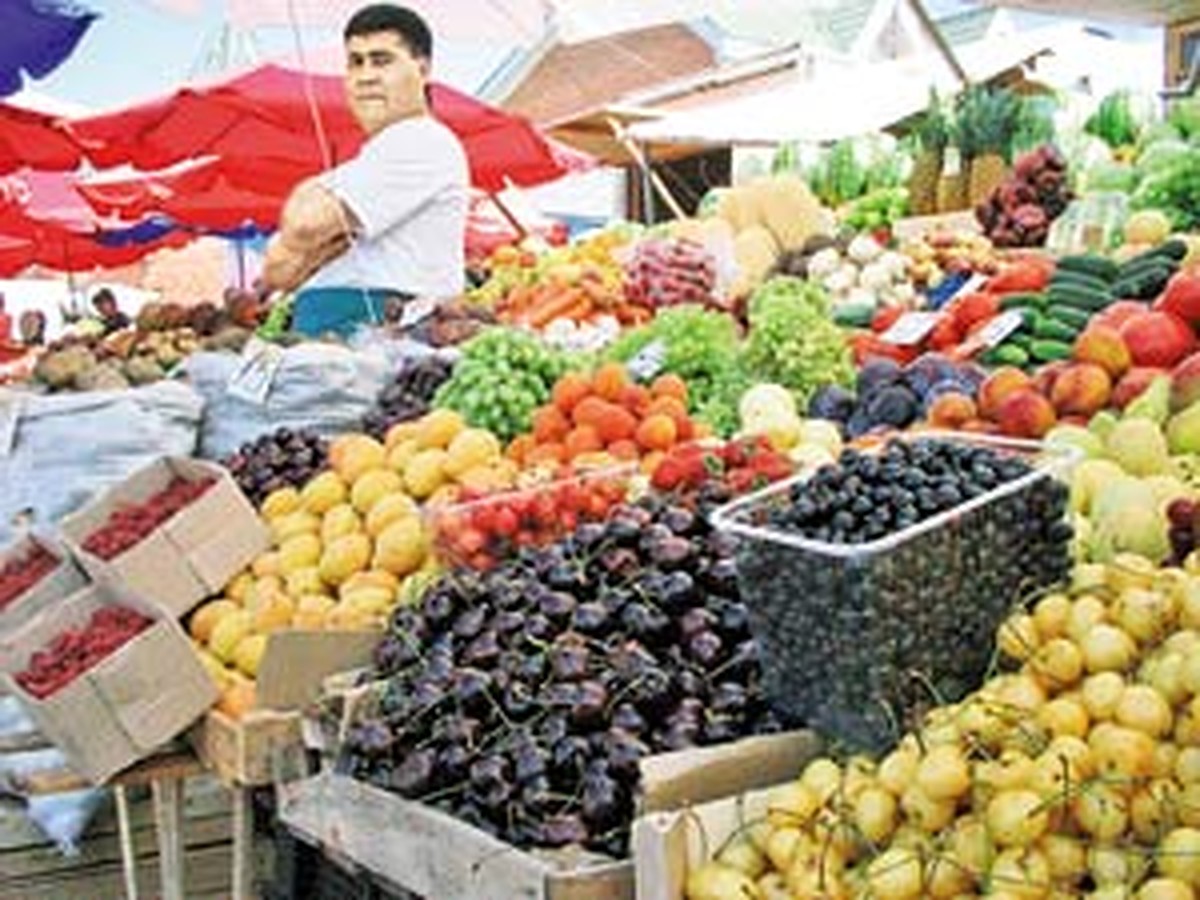 Перекупщики в июле на лук с морковкой цены вздули - KP.RU