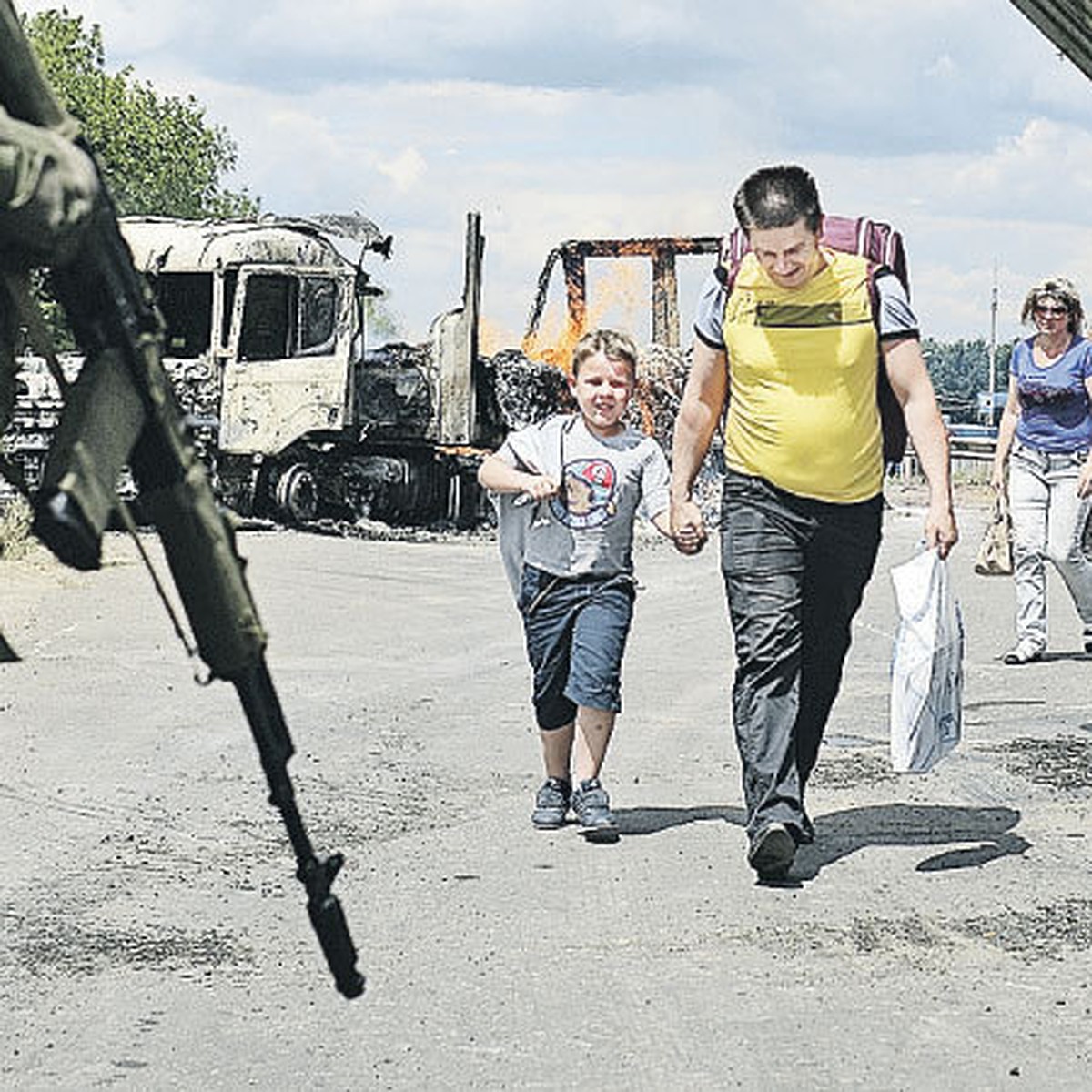 «Ужас в том, что Украина лежит беспомощной, но спасать ее никому не  выгодно» - KP.RU