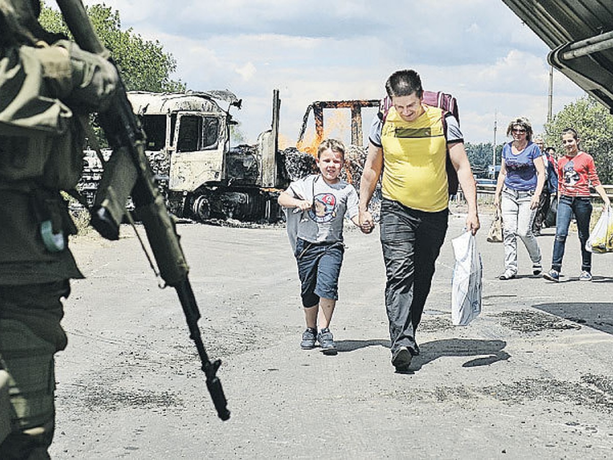 Ужас в том, что Украина лежит беспомощной, но спасать ее никому не выгодно»  - KP.RU