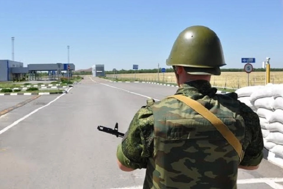 Пограничники пропустили на российскую территорию украинских военных
