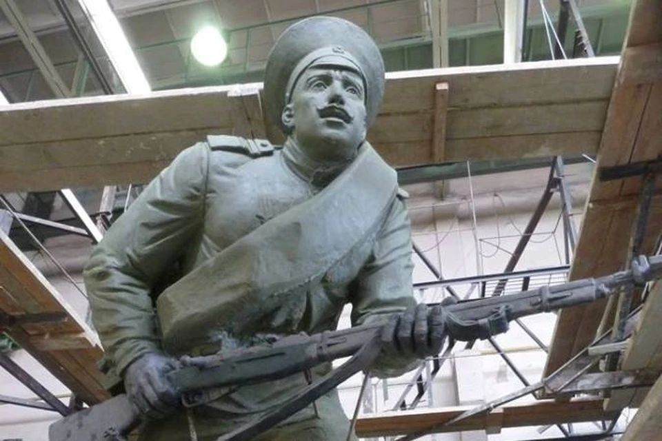 Памятник почти готов. 10 августа паромом он будет отправлен в Калининград.