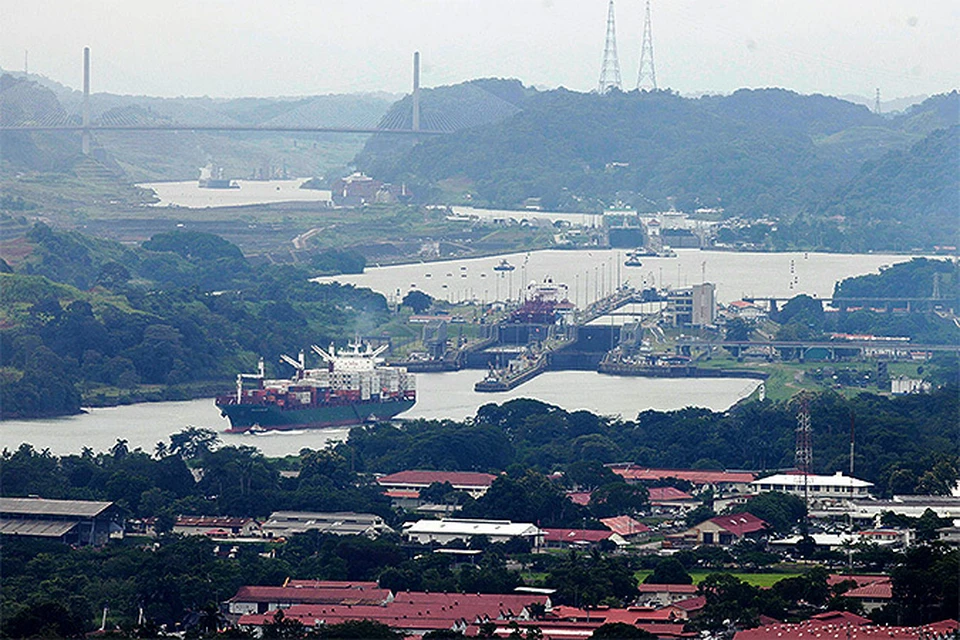 Панамский канал отмечает столетие прохождения первого судна