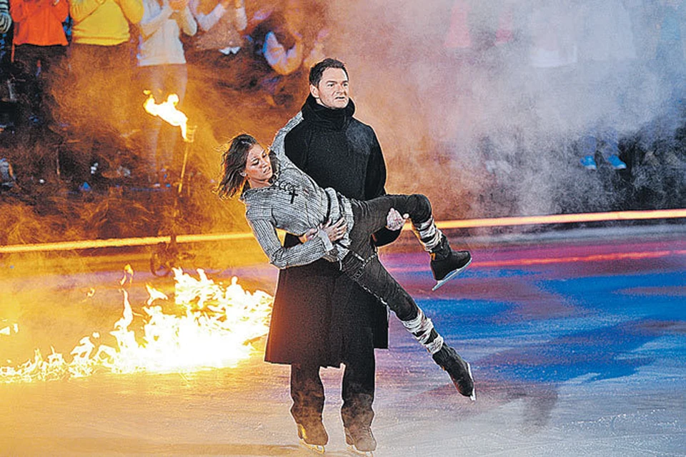 Кристина Асмус и  Алексей Тихонов устроили на  льду пожар.