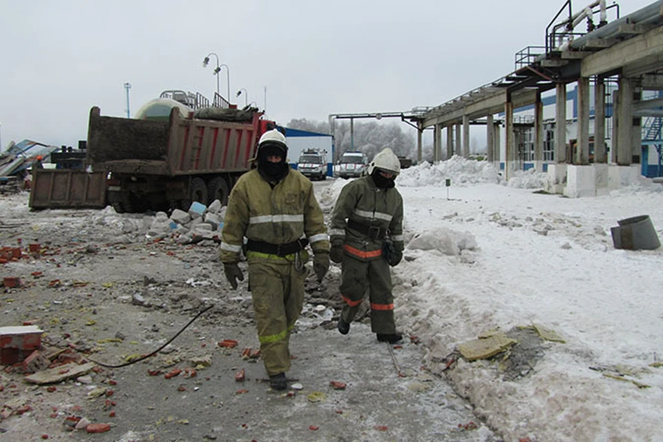 Взрыв в Тобольске: развалы разберут к десяти вечера, есть пострадавшие. Фото: ГУ МЧС по Тюменской области.