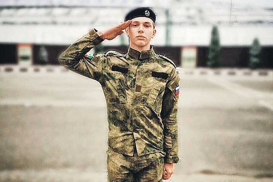 Дени Байсаров честно признался, что в чеченском кадетском корпусе ему пришлось тяжело. Фото: instagram.com