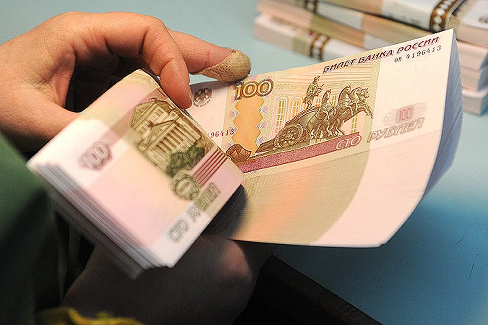 Рубль устремился к отметке 70р/доллар.