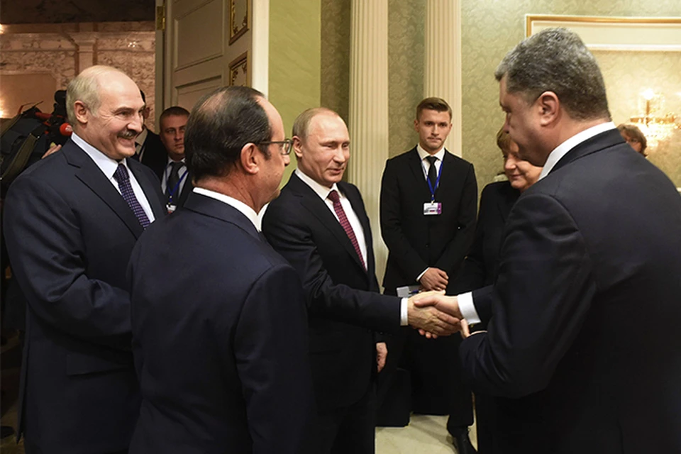 Путин, Олланд, Меркель и Порошенко встретились на переговорах в Минске