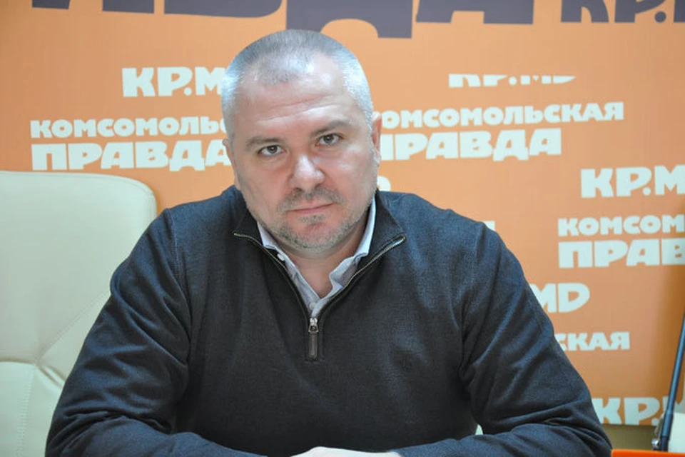 Виталий Чебану: «Люди должны понять -  они голосуют 
за себя! За рабочие места и инвестиции, за то, чтобы молодежь никуда не уезжала, вот за это они голосуют!»