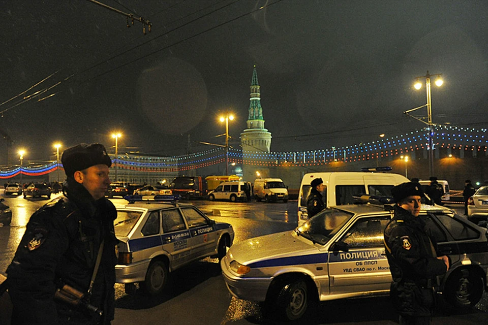 Мост у Кремля будет еще долго востребован фоторепортерами