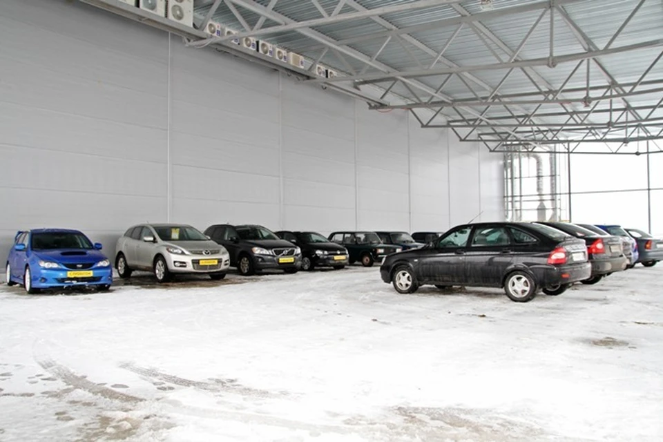В Ижевске Toyota Camry подорожает на 60 тысяч рублей, а Lada Kalina на 20 тысяч