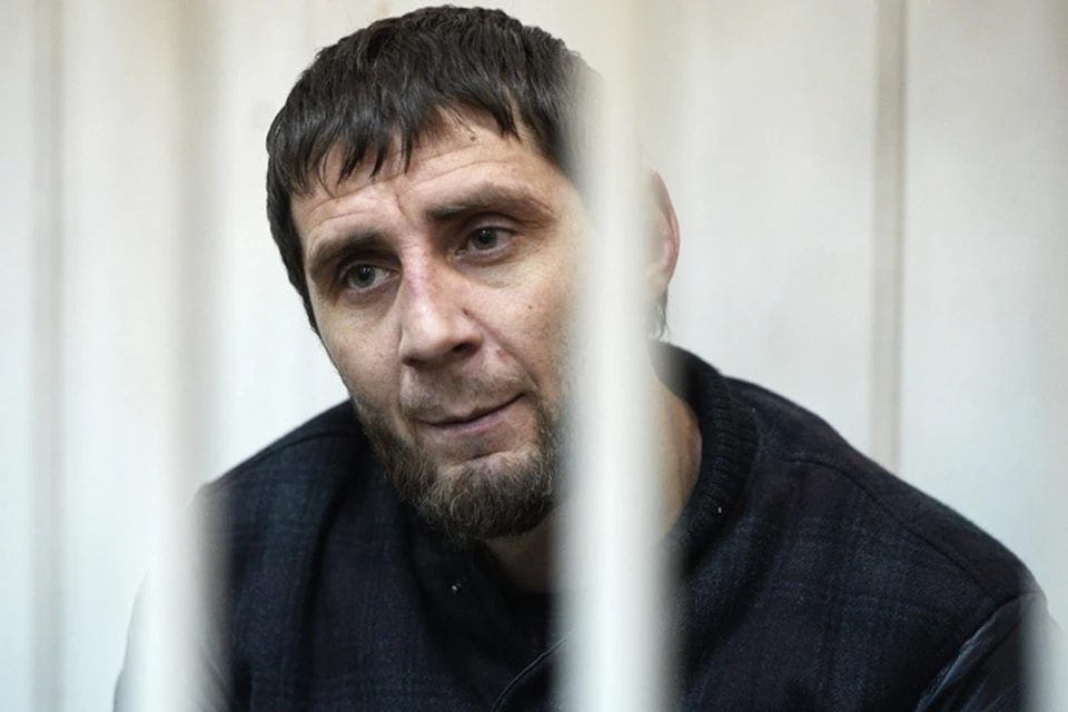 Говорят, что Дадаев заявил членам Общественной наблюдательной комиссии, что его не было на месте убийства