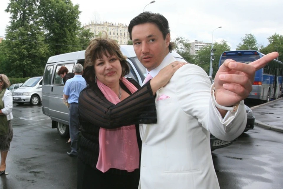 Илья Ковальчук с мамой. Фото Евгения Тумашова.