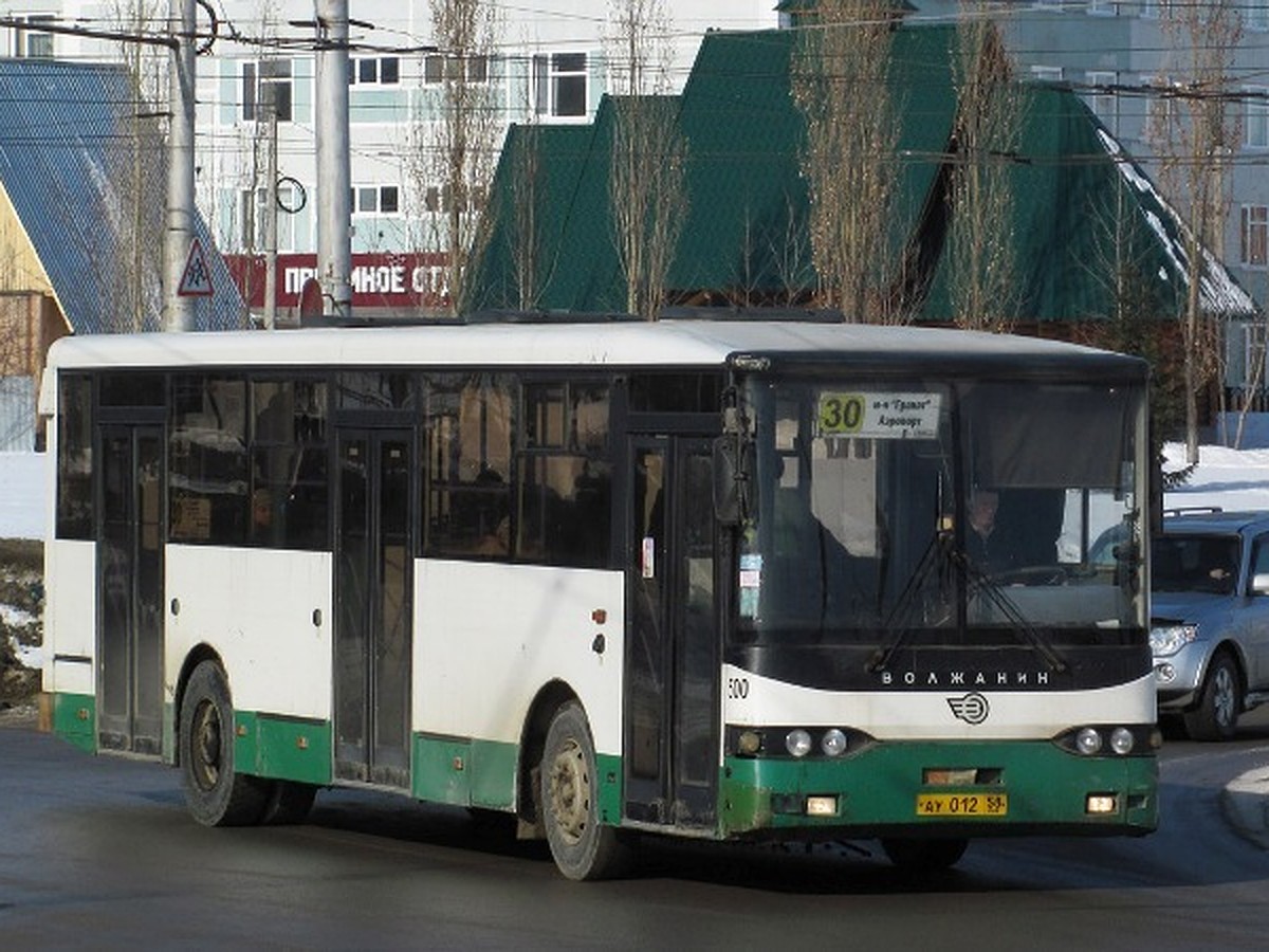 На Пасху и Красную горку поедут дополнительные автобусы к местам  захоронений - KP.RU