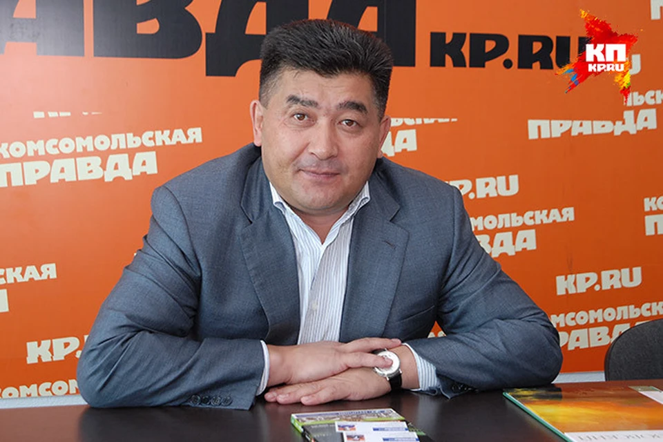 Депутат Шушубаев на деньги дольшиков купил джип и посещал бассейн