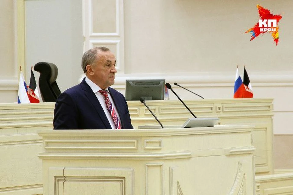 Александр Соловьев предложил ликвидировать льготы для Главы Удмуртии
