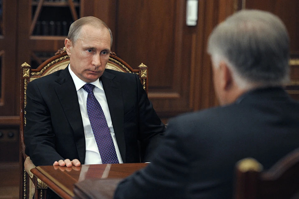 Первое, чем поинтересовался Владимир Путин во время рабочей встречи с руководителем РЖД - ситуацией с электричками