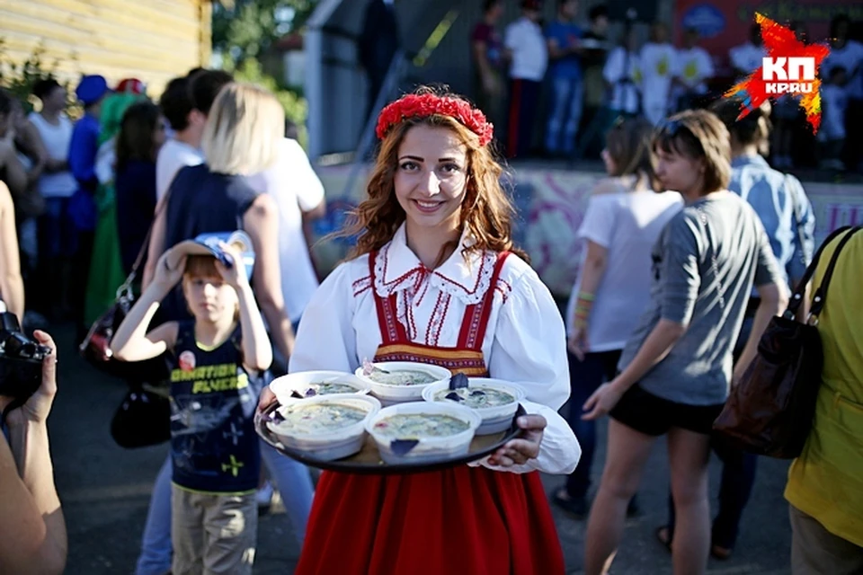 В Саратове прошел третий фестиваль русской окрошки