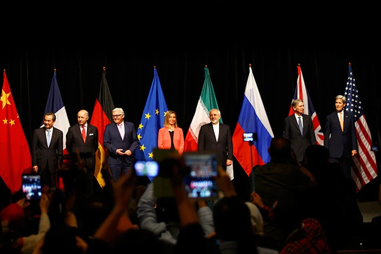 Иран откажется от ядерных амбиций в обмен на снятие санкций