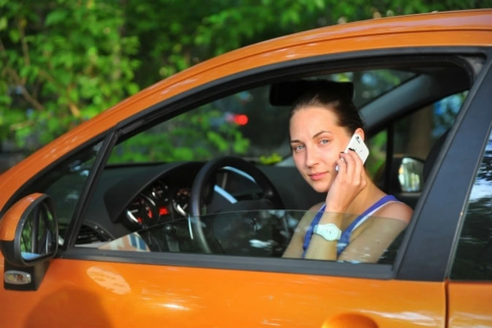 1 августа «Комсомолка» проводит ежегодное автомобильное соревнование для девушек.