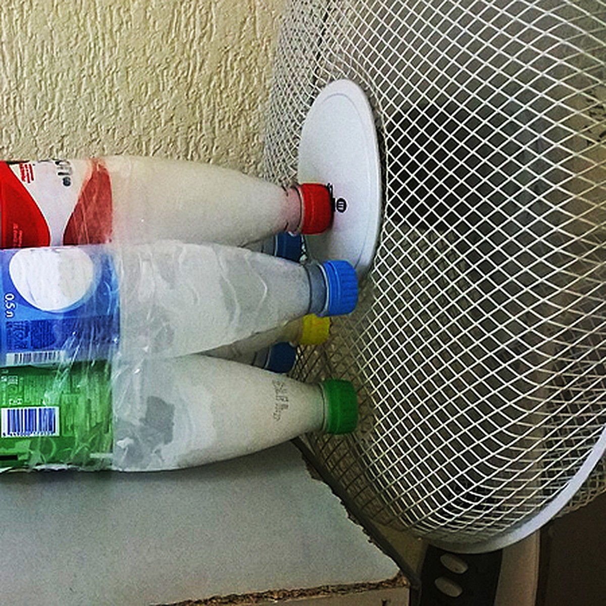 Как сделать вентилятор из бутылок