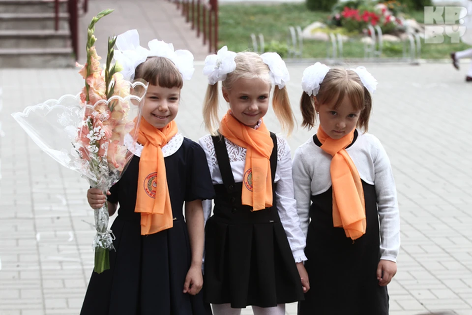 В последний день лета, прозвучали первые звонки для всех школьников Беларуси.