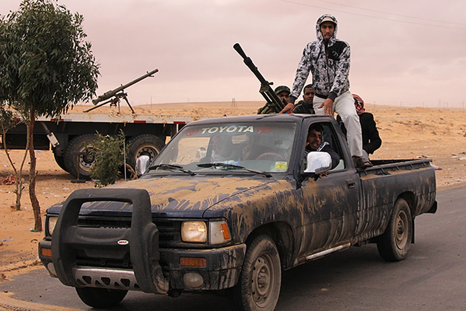 Американские эксперты проанализировали многочисленные видеозаписи, сделанные в местах расположения ИГ в Ираке, Ливии и Сирии