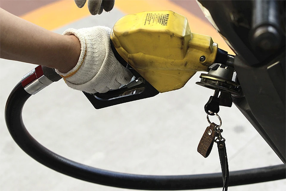 Экспортерам нефти не удалось договориться о снижении добычи