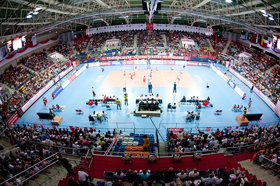 1 декабря мужская волейбольная команда «Белогорье» из Белгорода должна биться в рамках Лиги чемпионов в Измире с одноименным клубом