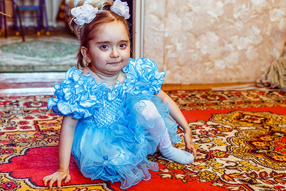 Ангелине нужно собрать 478 тысяч рублей на лекарства. Фото: Ольга РУНЕВА