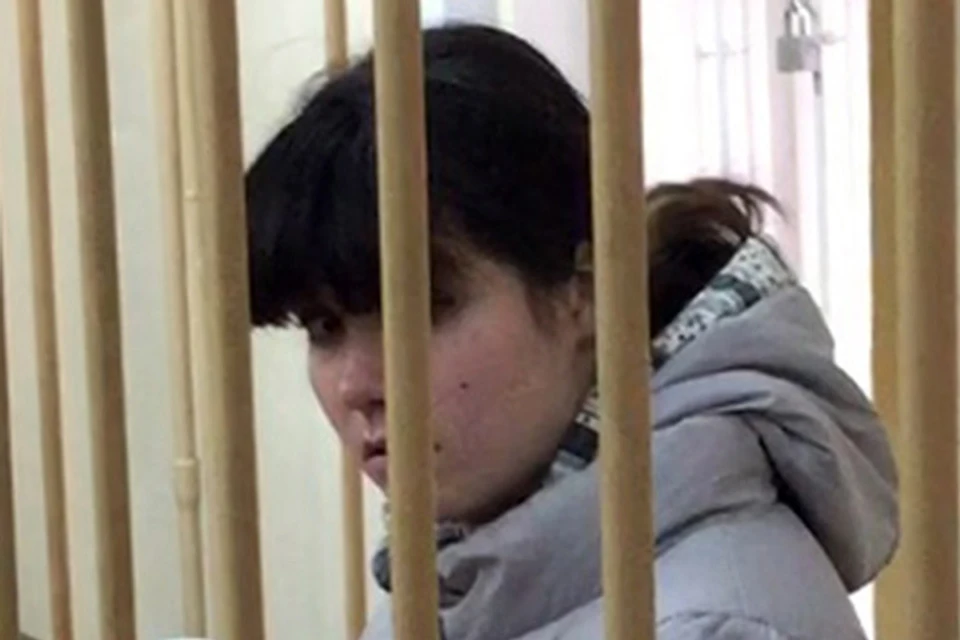20-летнюю москвичку Варвару Караулову, подозреваемую в связях с запрещённой террористической организацией ИГИЛ, ожидает принудительная психиатрическая экспертиза. Фото: Пресс-служба Лефортовского суда