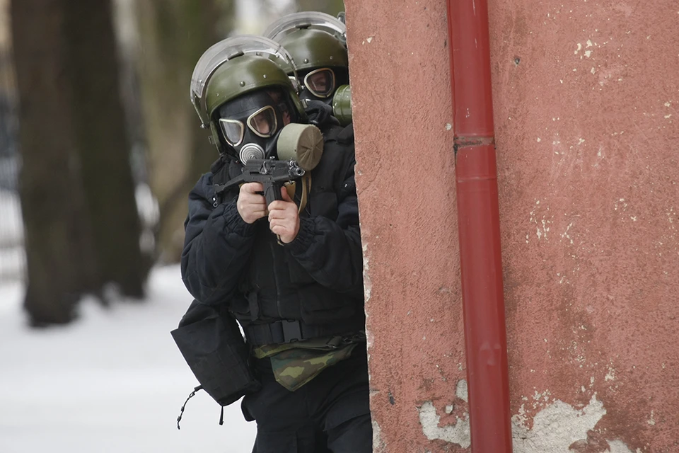 террористы в кирове. спасение школьников от террористов. террористы в кирове. теракт в кирове сегодня. суд осудил.