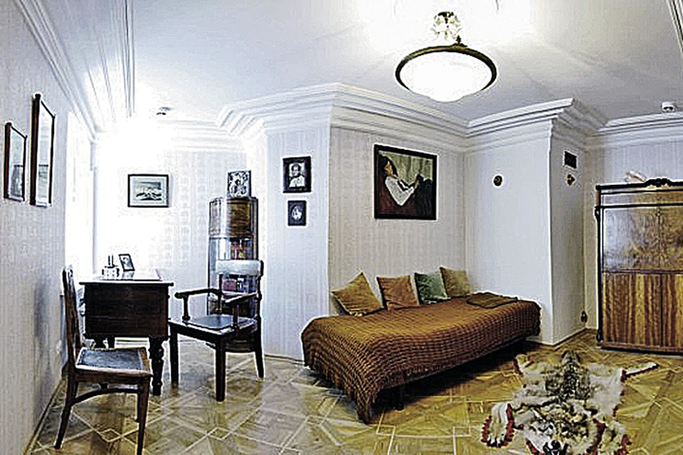 В одной из девяти комнат особняка лежит та самая волчья шкура. Фото: dommuseum.ru