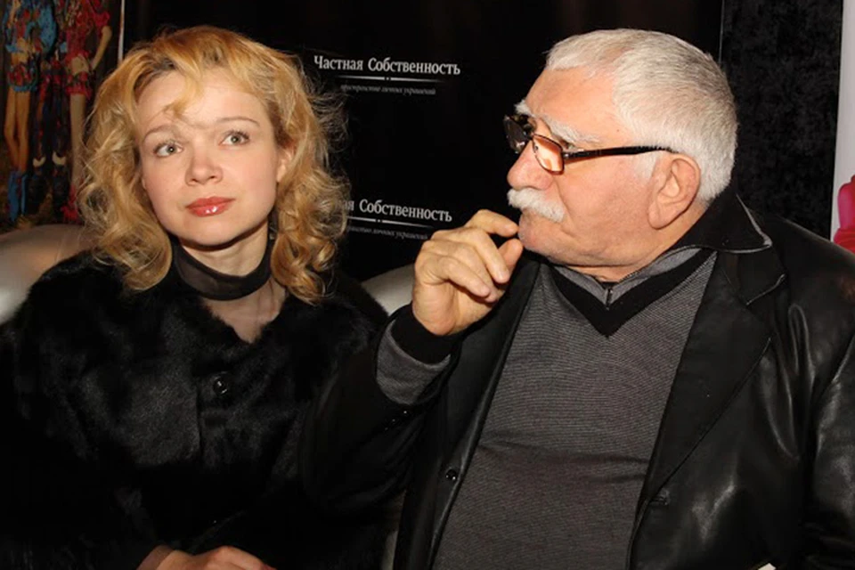 Два дня назад 80-летний народный артист СССР зарегистрировал брак с Виталиной Цымбалюк