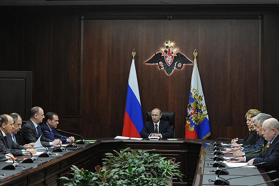 Владимир Путин объявил итоговые цифры работы оборонно-промышленного комплекса за прошлый год. Фото: Михаил Климентьев/ТАСС
