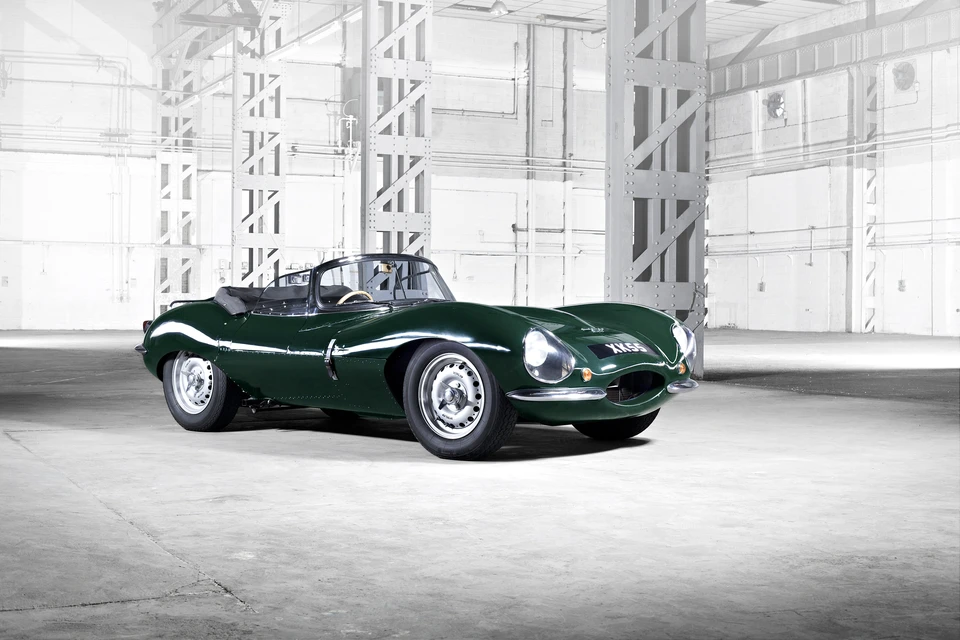 Кузов, двигатели и трансмиссия Jaguar XKSS будут воссозданы по оригинальным чертежам. Фото Jaguar