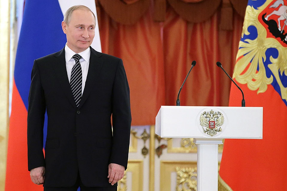 1 июня 2016. Президент РФ Владимир Путин на церемонии вручения многодетным родителям ордена "Родительская слава" в Кремле. ФОТО Михаил Метцель/ТАСС
