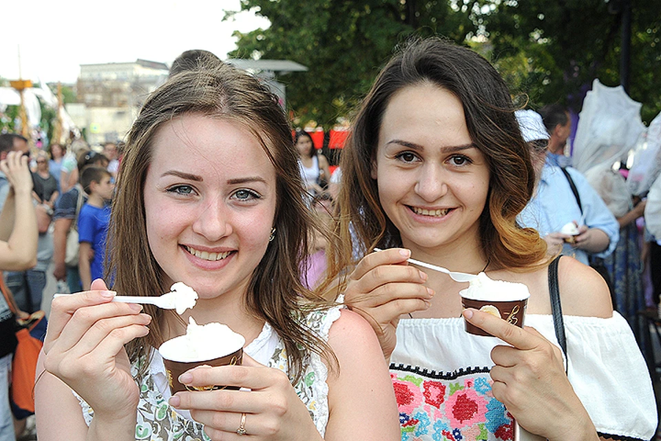 На фестивале «Московское мороженое» представлено более 150 сортов этого лакомства.