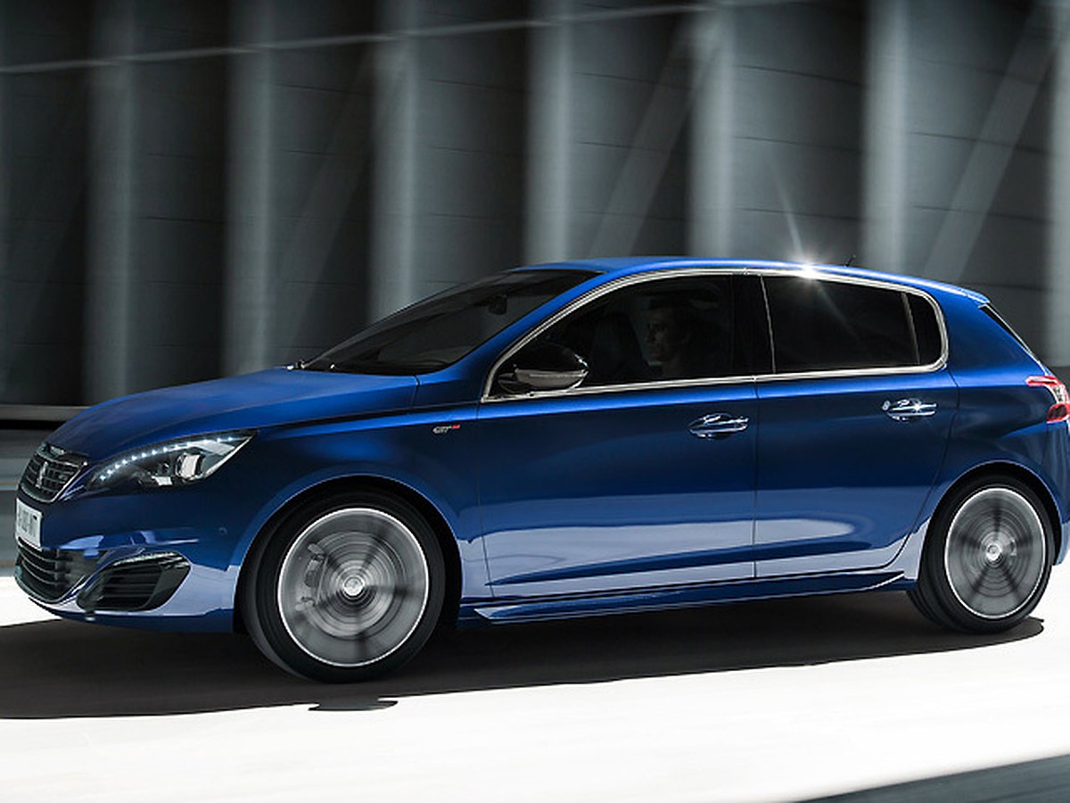 Тест-драйв KP.RU: Peugeot 308 и французский банк - KP.RU