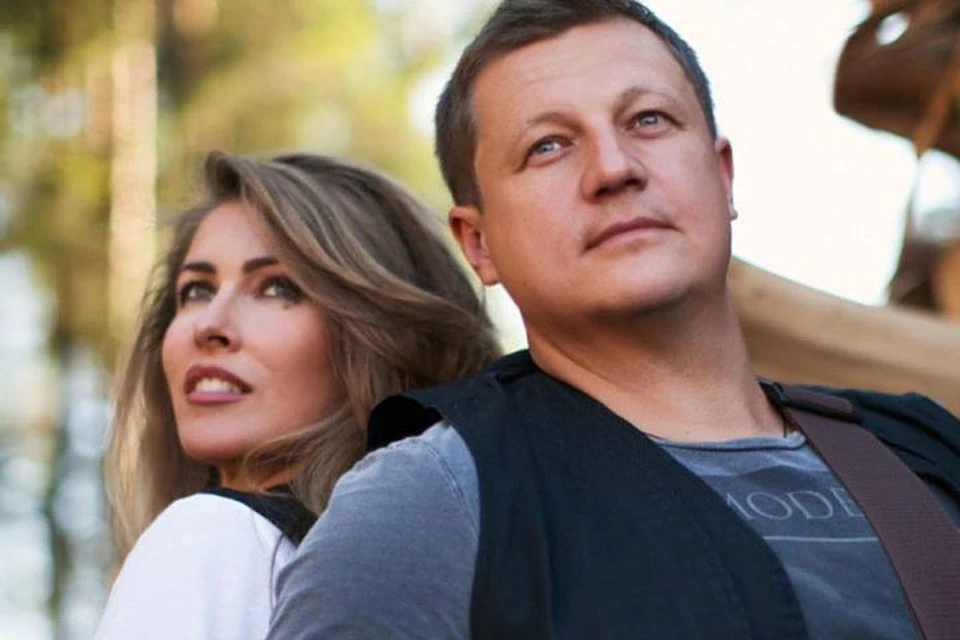 Семейное фото Павла Усанова с супругой Юлианой.