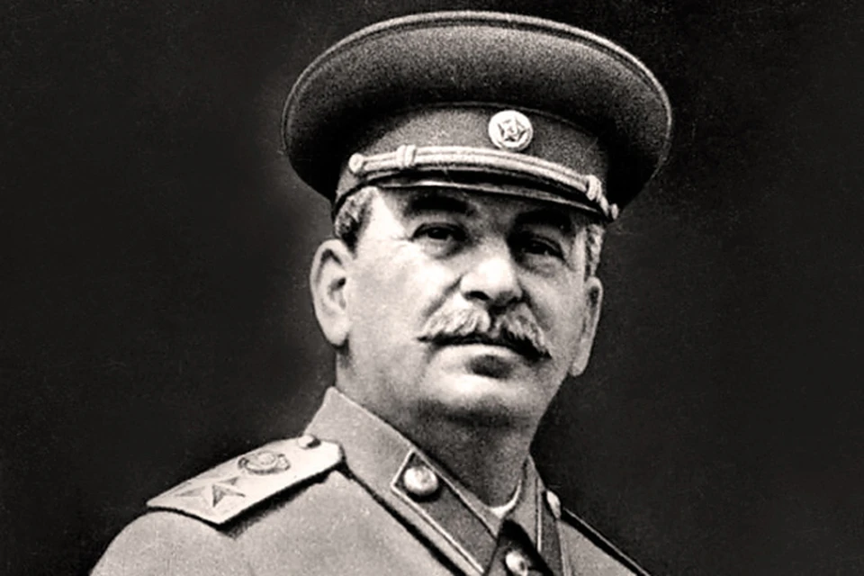 Нужно ли российскому обществу знать всех палачей Сталина?