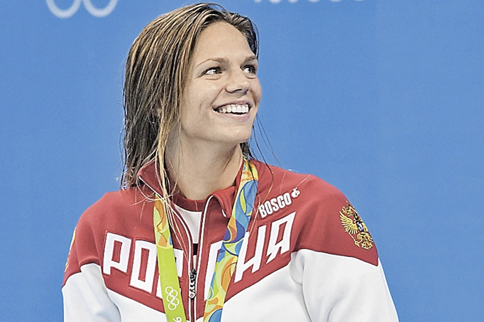 В заплыве на 200 метров Юля Ефимова завоевала очередную олимпийскую награду.