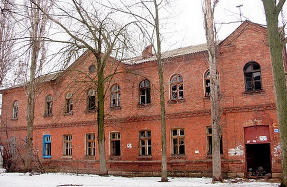 Этого здания из комплекса Чижовских казарм уже нет... Фото: соцсети