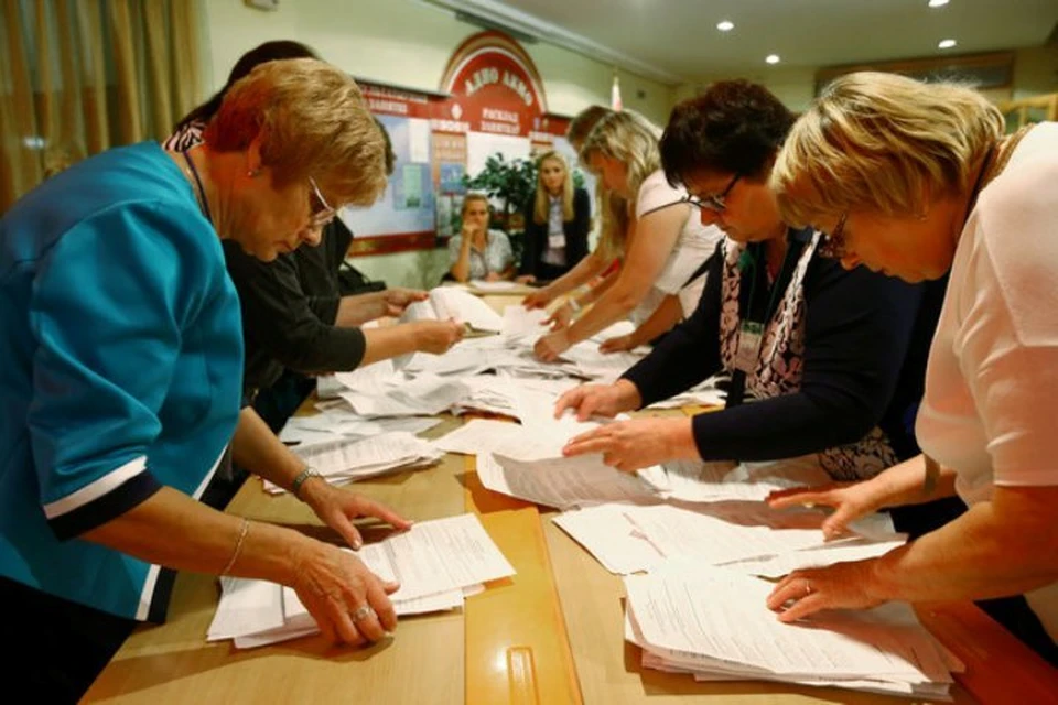 В Белоруссии продолжается подсчет голосов на выборах