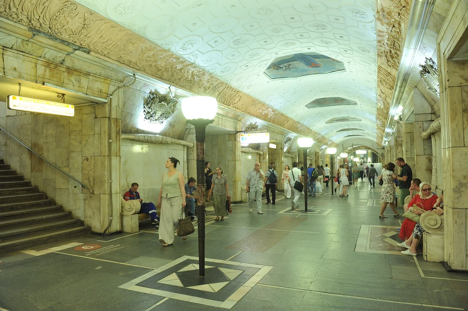 Московское метро активно строилось даже в годы войны!