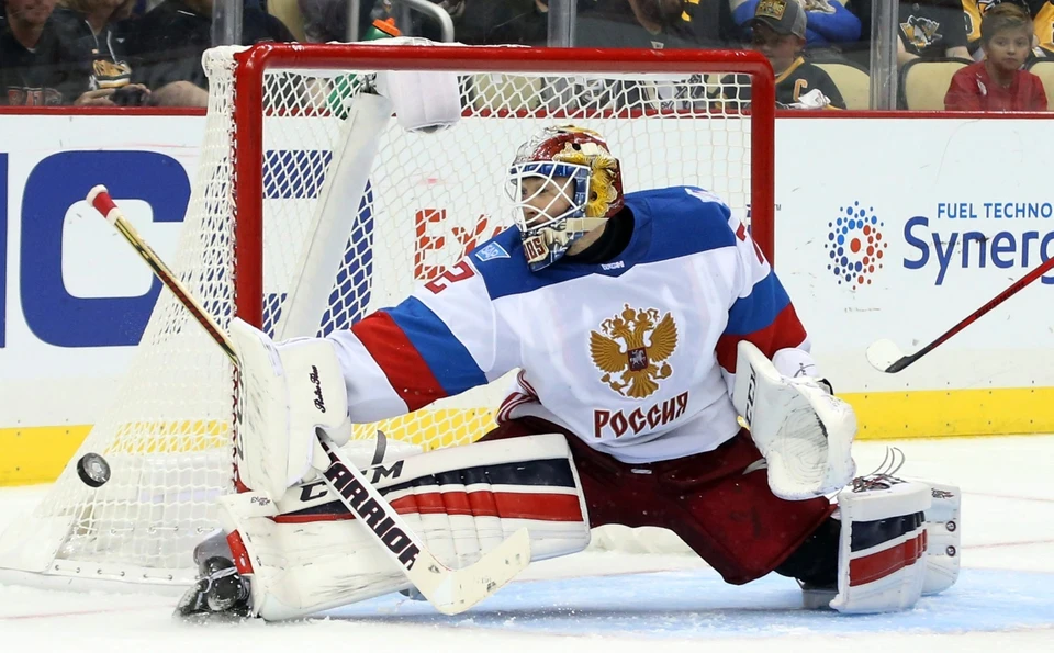 Вратарь сборной России Сергей Бобровский готов к битве против канадцев.