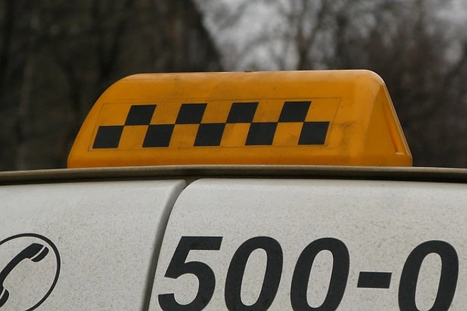 Стоимость поездки 1 километра на такси оказалась почти в 2 раза выше, чем на своём автомобиле