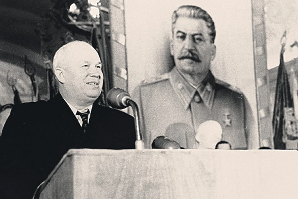 Хрущев убирал Сталина из Мавзолея, расчищая место для себя