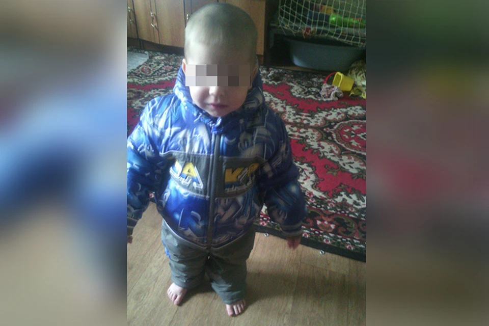 За жизнь полуторагодовалого малыша борются врачи.