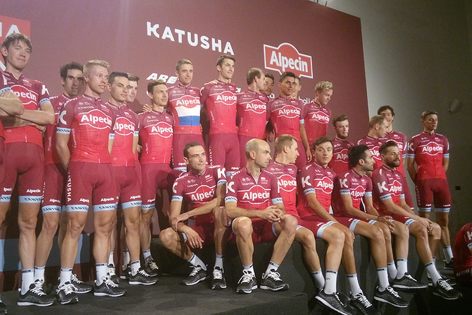 В испанском Бенидорме состоялась презентация обновленной велосипедной команды «Катюша».