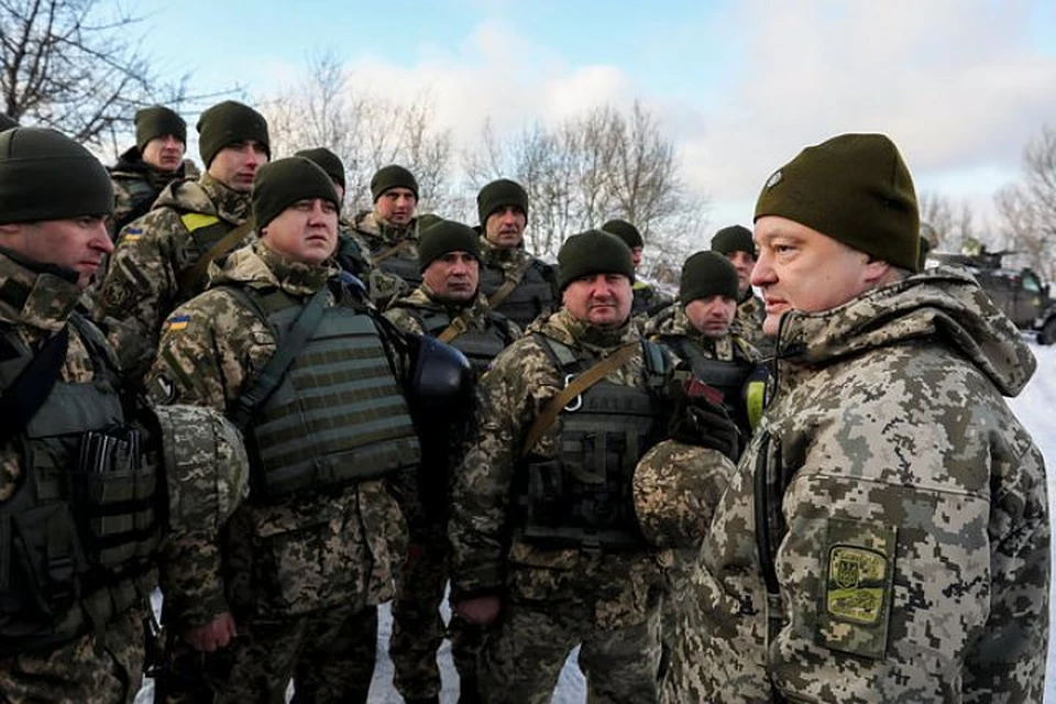 Петр Порошенко на встрече с бойцами АТО в Донбассе в очередной раз заявил, что армия Украины – самая сильная в Европе